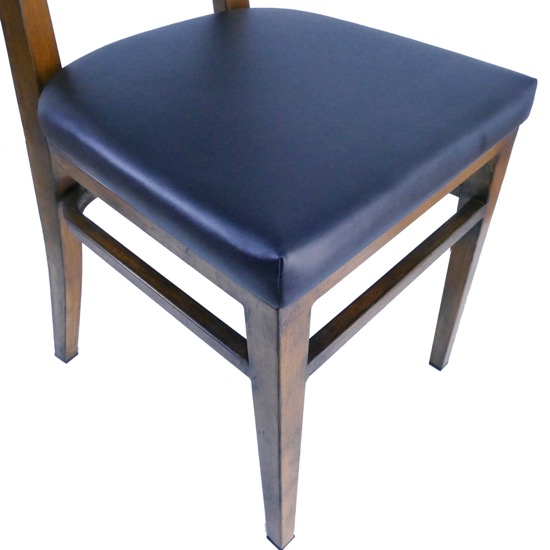 https://www.goldapplefurniture.com/customized-commerce-restaurant-chairs-metal-chair-with-cushion-ga3929c-45stp-product/