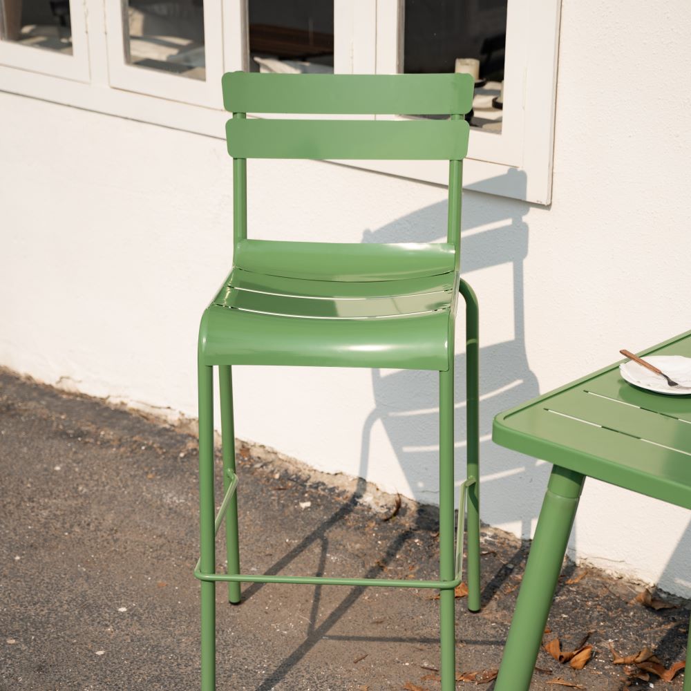 kursi bar teras untuk restoran