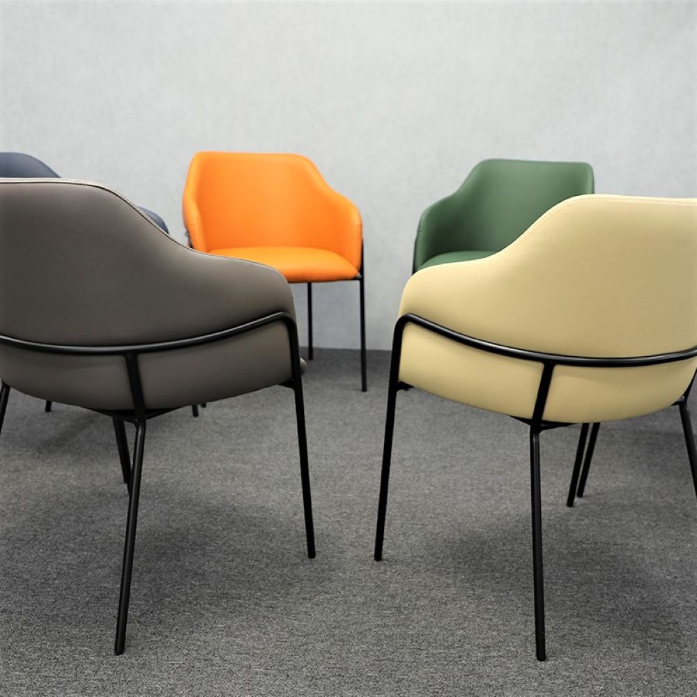 Tsab ntawv xov xwm no tshwm sim thawj zaug https://www.goldapplefurniture.com/china-manufacturer-modern-velvet-dining-chair-home-furniture-ga5103c-45stp-product/