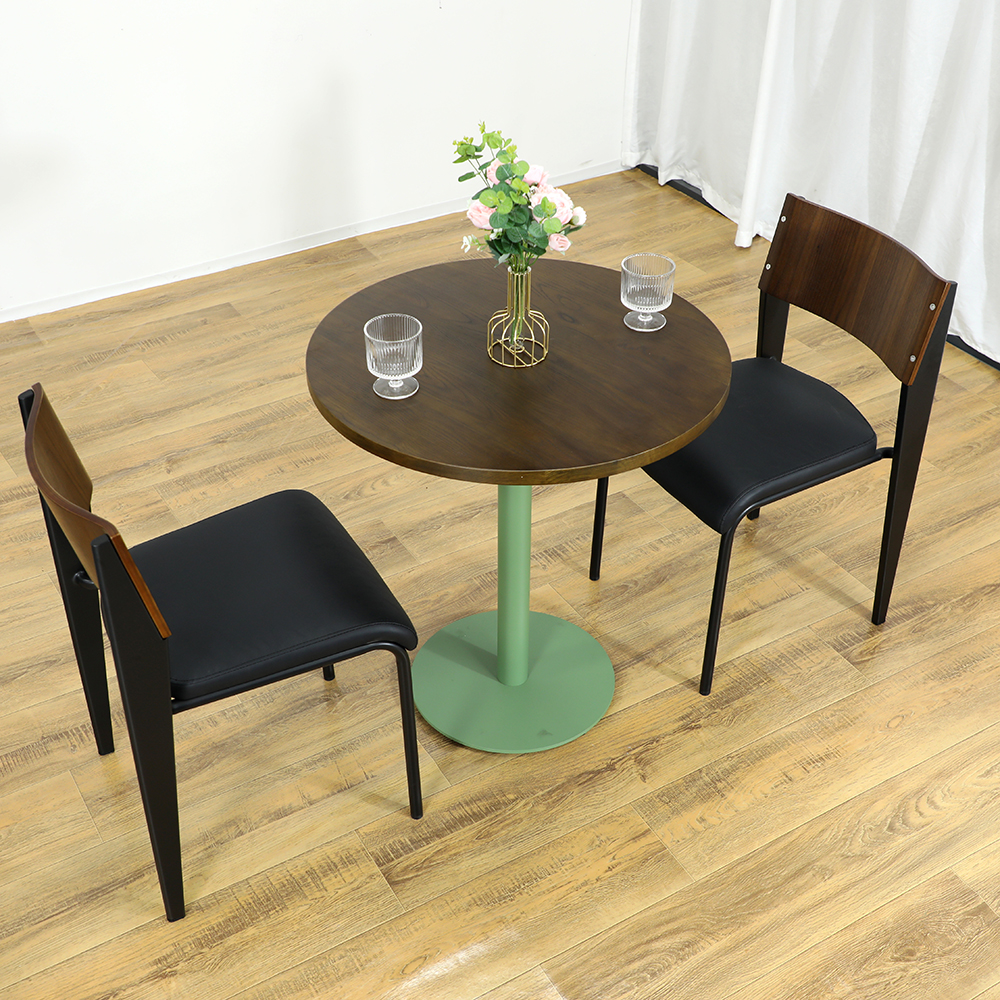 modern style table set