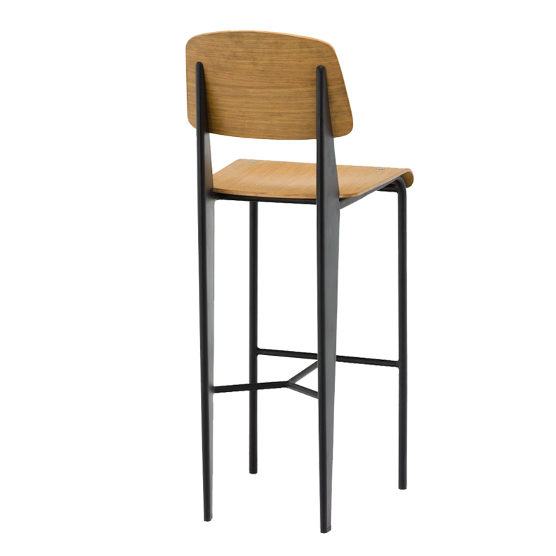 https://www.goldapplefurniture.com/factory-wholesale-industrial-bar-stool-with-wood-seat-ga1701c-75stw-product/