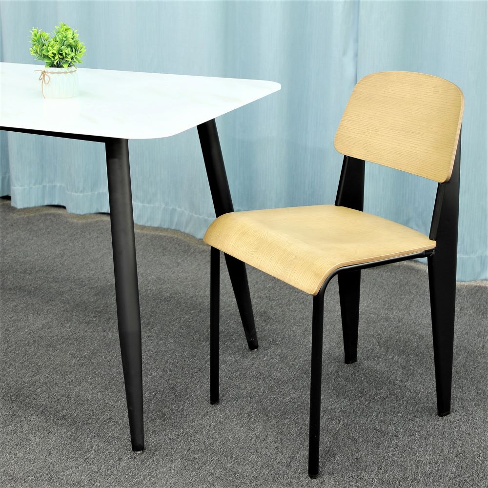 https://www.goldapplefurniture.com/classic-metal-legs-dining-chair-with-wood-seat-ga1701c-45stw-2-product/